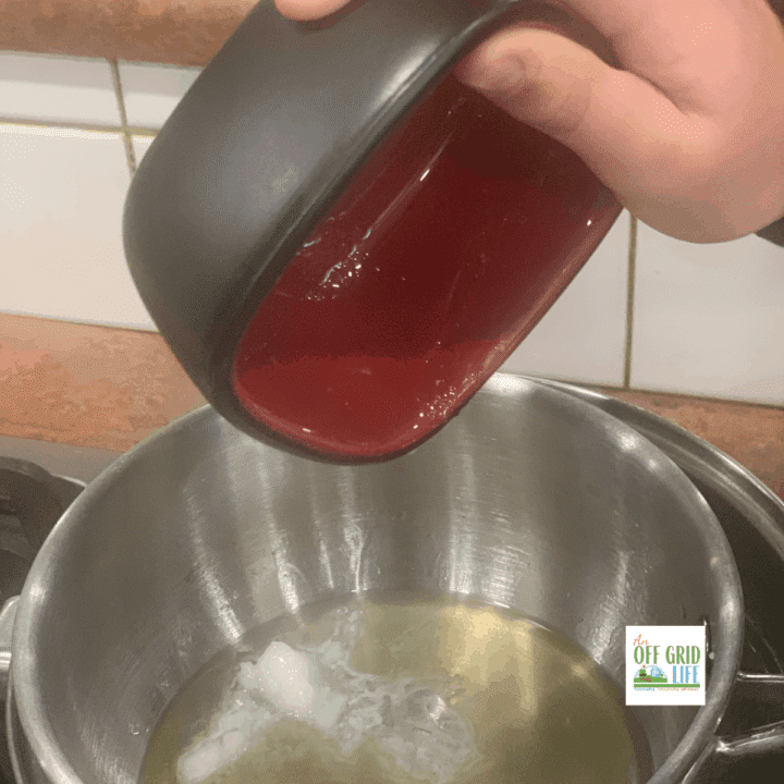 Homemade Beeswax Lip Balm Recipe Process