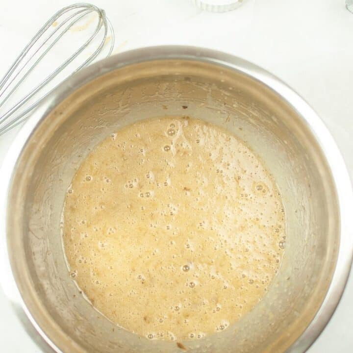 Mashed banana for sourdough muffins