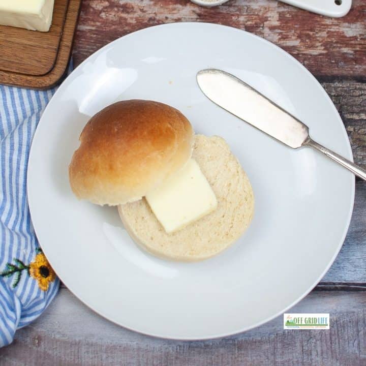 Buttery Soft Dinner Rolls