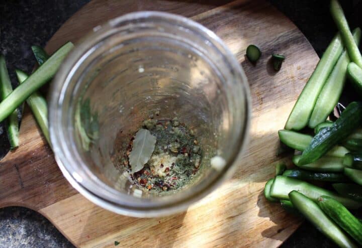 Herbs and spices for homemade dill pickles