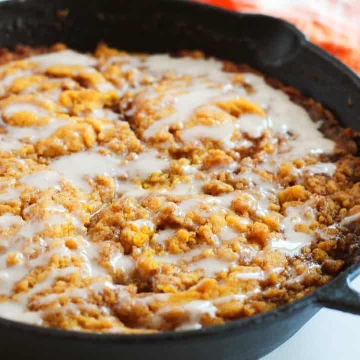 Pumpkin Cinnamon Roll Skillet Cake