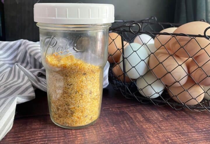 Storing powdered eggs.