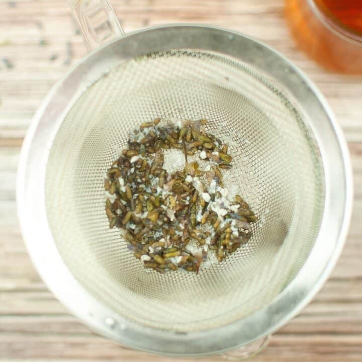 Vanilla Lavender Latte Dried Buds