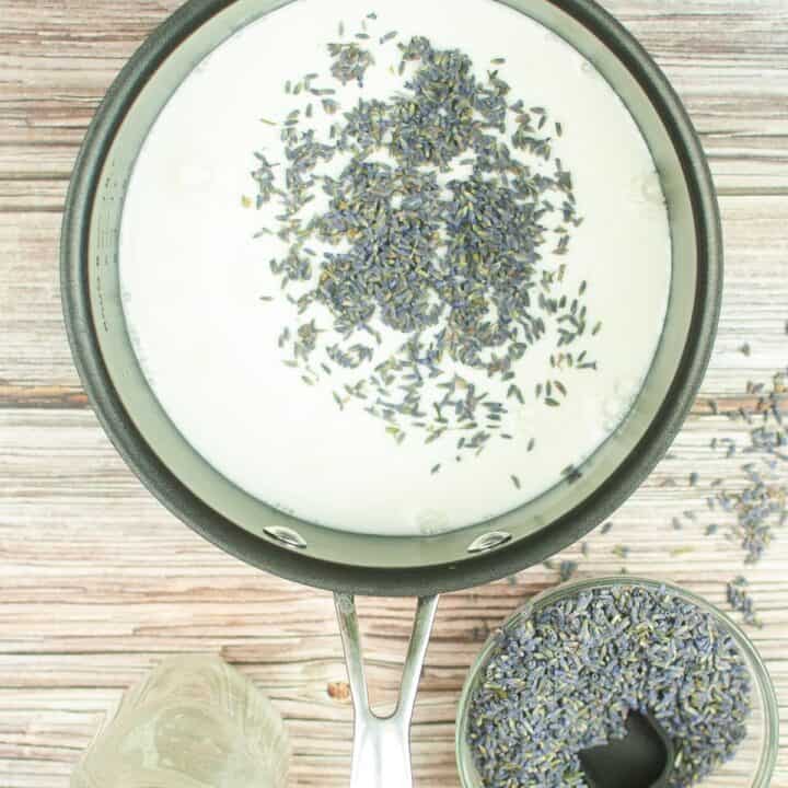 How to Make Lavender Latte