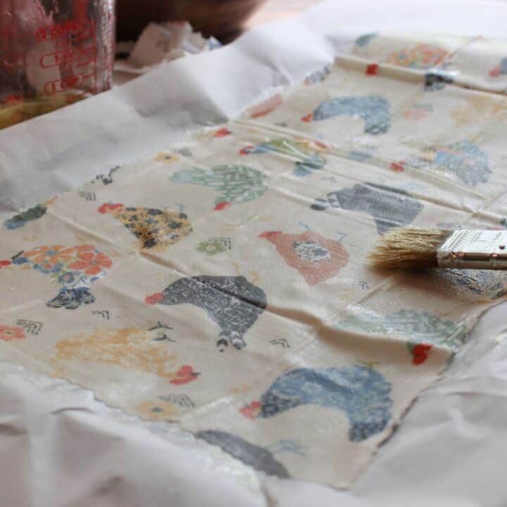 making beeswax wraps