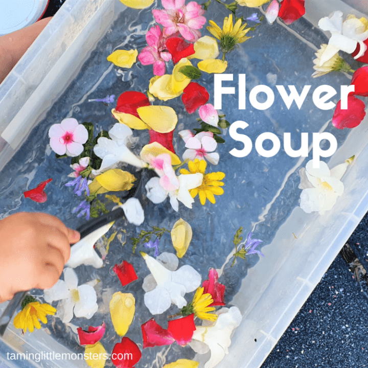 flowers in water sensory bin
