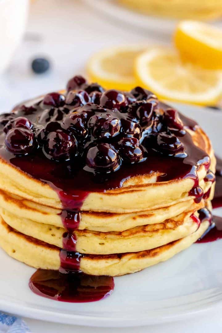 lemon ricotta pancakes with blueberry sauce
