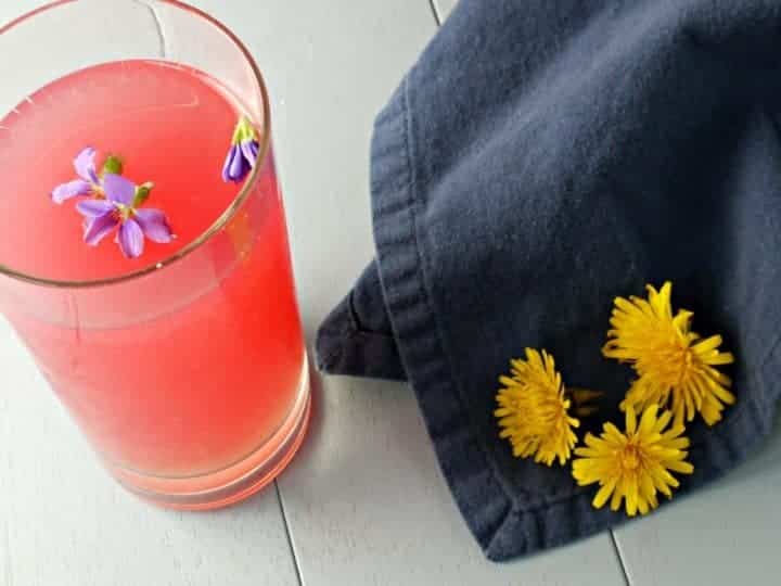 pink dandelion lemonade